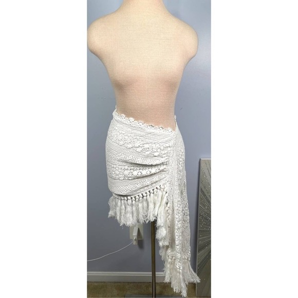 JUST BEE QUEEN White Lace Bali Tassel Fringe Asymmetrical Mini Skirt Sz XS - Picture 3 of 10